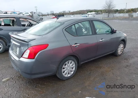 2017 Nissan Versa 1.6 Sv z USA, uszkodzony, nr VIN 3N1CN7AP3HL853173